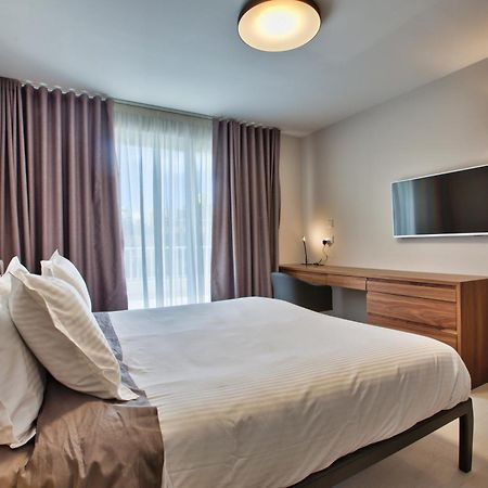 Sea Front Spacious Valletta Views Apartments Sliema Extérieur photo