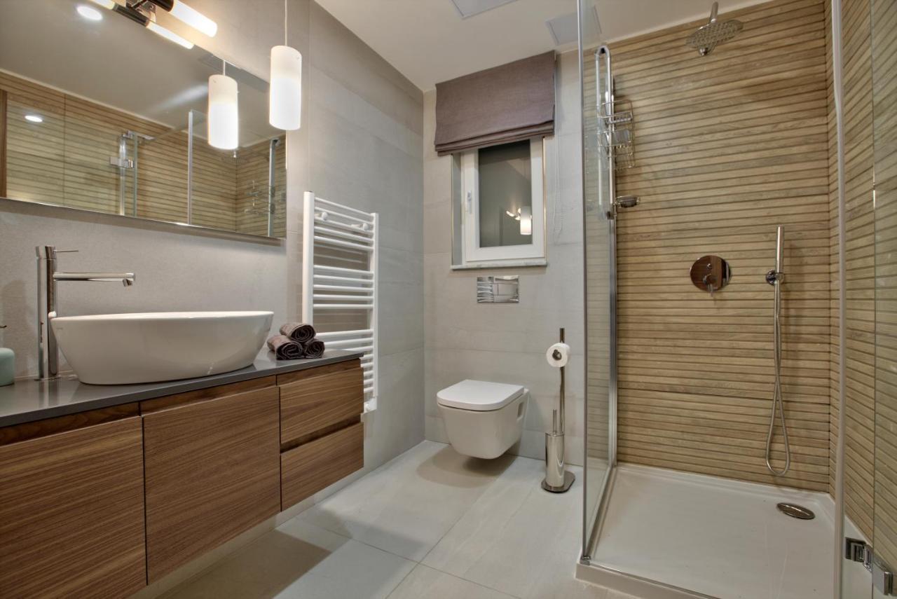 Sea Front Spacious Valletta Views Apartments Sliema Extérieur photo